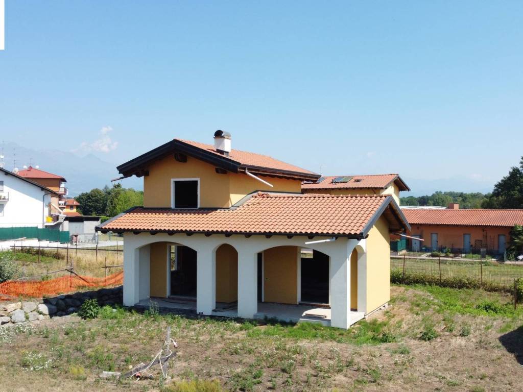 Villa a Cerrione in Via Cialdini - Foto 3
