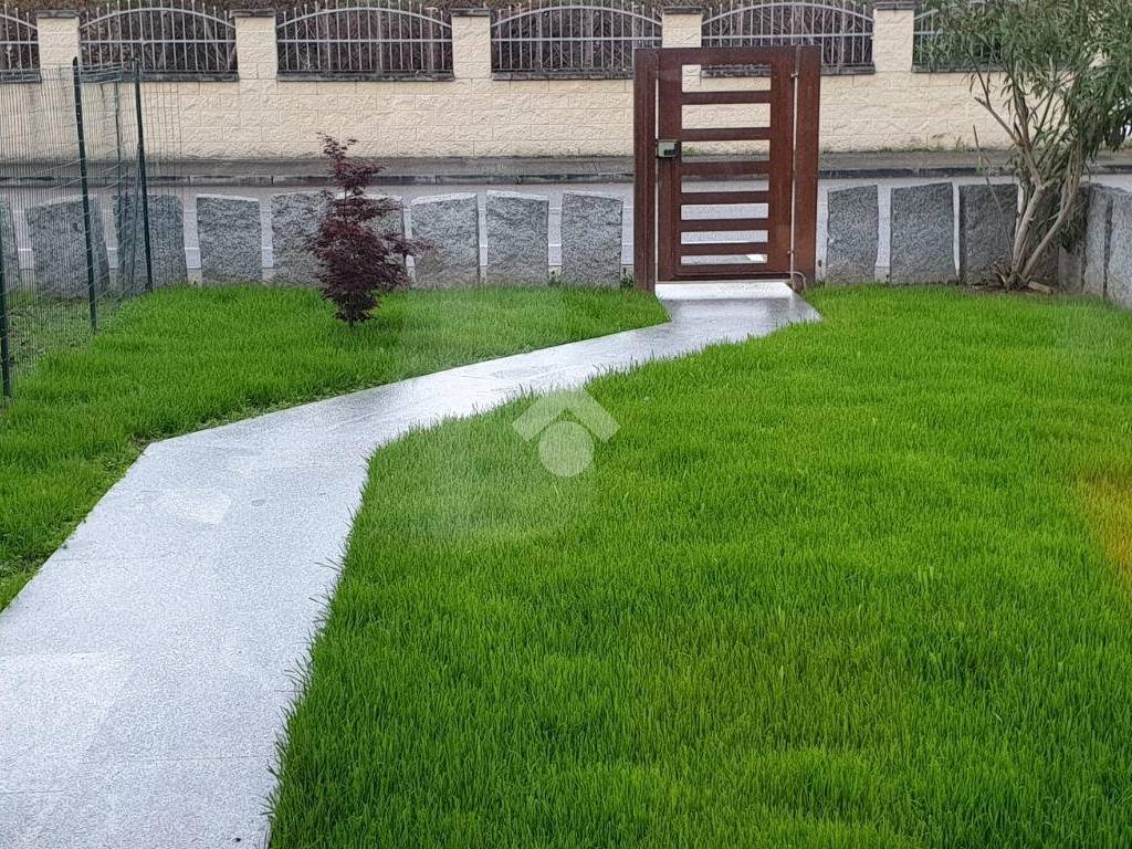 Villetta a schiera a Castelbelforte in Via S. Padre Pio - Foto 2