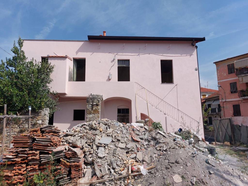 Villa a Camporosso in Piazza Giuseppe Mazzini, 11 - Foto 4