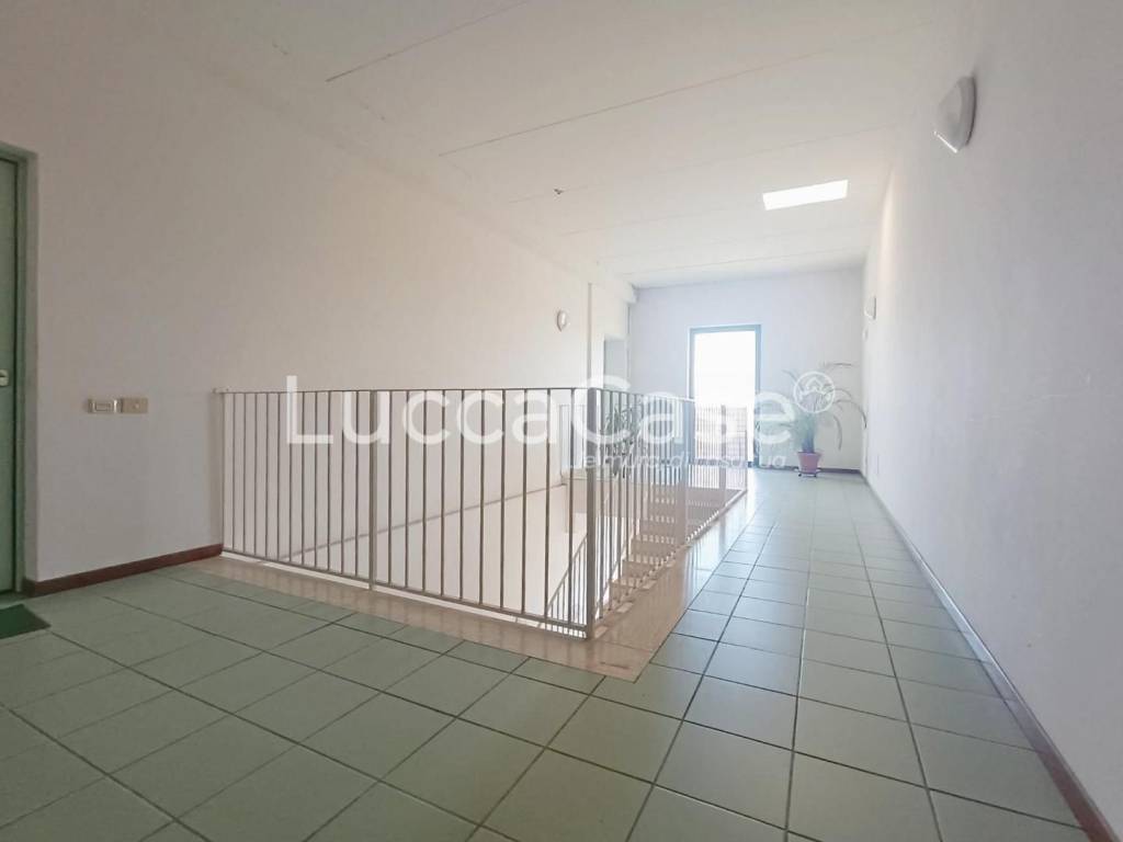 Immobile a Lucca in Via Alcide De Gasperi, 37 - Foto 3