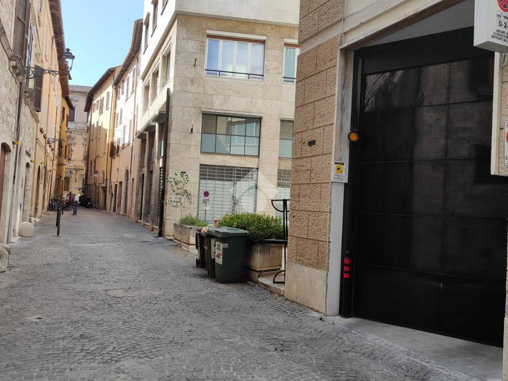 Box / garage a Ascoli piceno in Via dei sabini, 21 - Foto 4