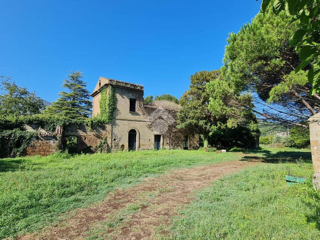 Casa indipendente a Sant'agata de' goti in Contrada santa maria scozzese - Foto 3