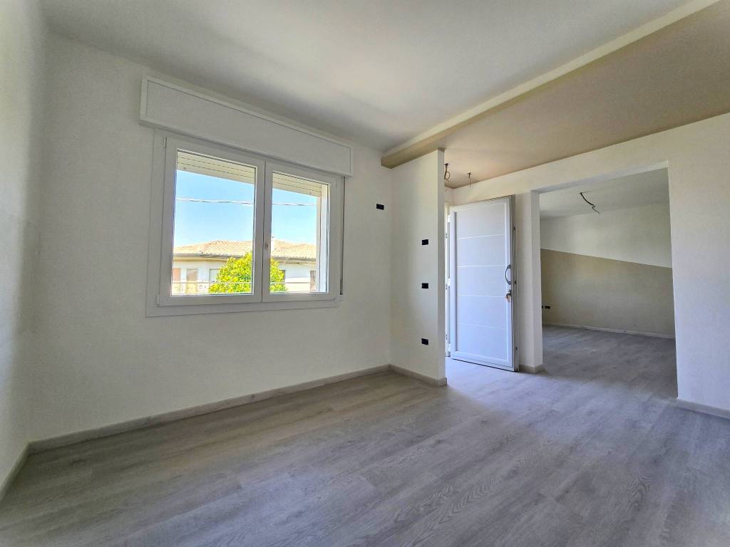Appartamento a Bassano del grappa in Via Gaidon - Foto 5