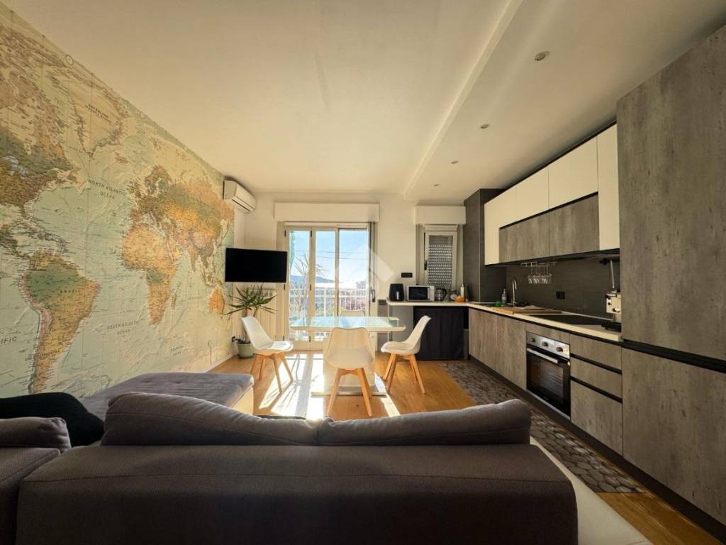 Appartamento a Trieste in Via Capodistria, 33 - Foto 2