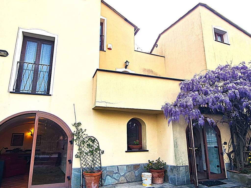 Villa a Vezzi portio in Via Portio, 25 - Foto 2