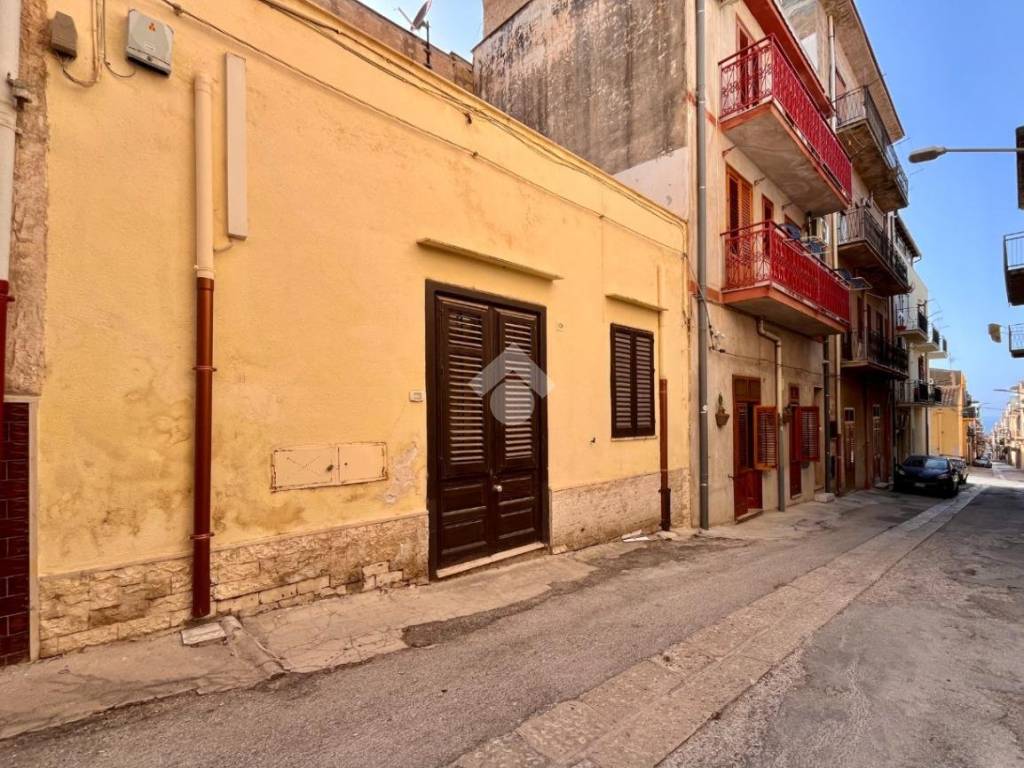 Casa indipendente a Castellammare del golfo in Via Alonzo, 101 - Foto 3