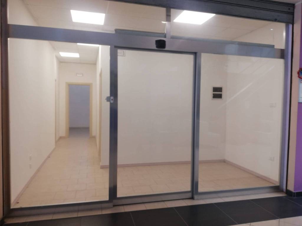 Immobile a Silvi in Strada Statale Adriatica - Foto 4