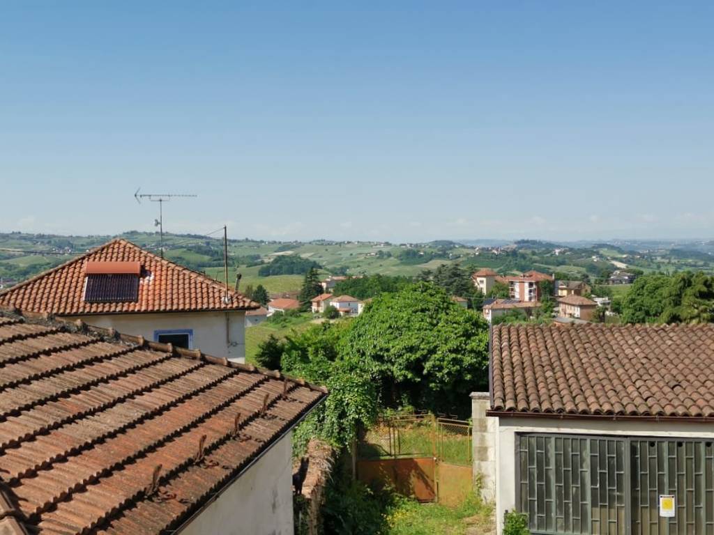Rustico / casale a Vigliano d'asti in Piazza Anita Garibaldi - Foto 2