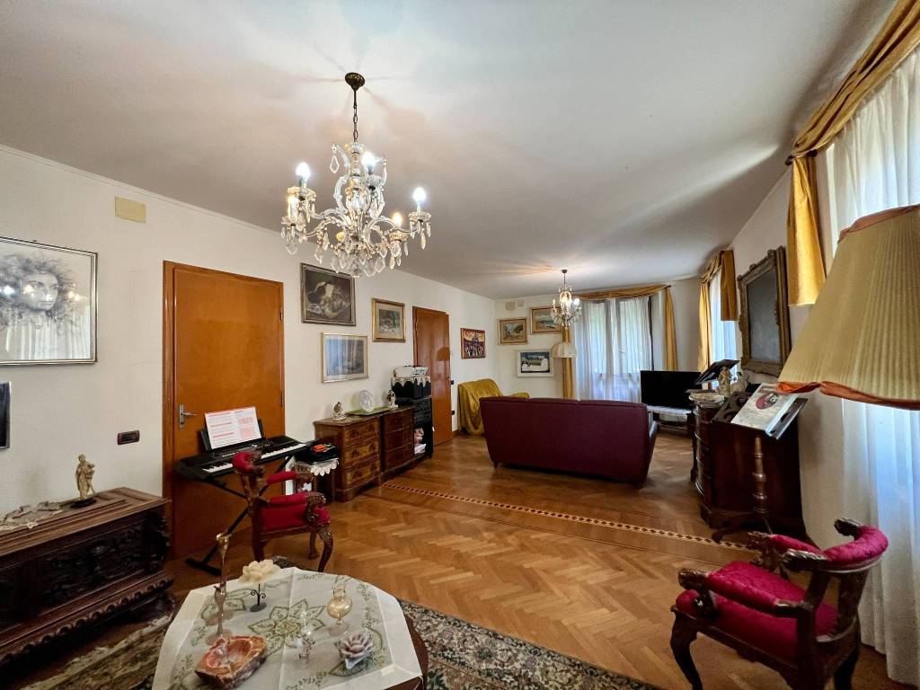 Casa indipendente a Alfonsine in Corso della Repubblica, 6 - Foto 2