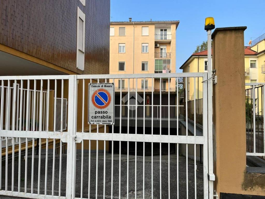 Box / garage a Novara in Via Cadore, 4 - Foto 1