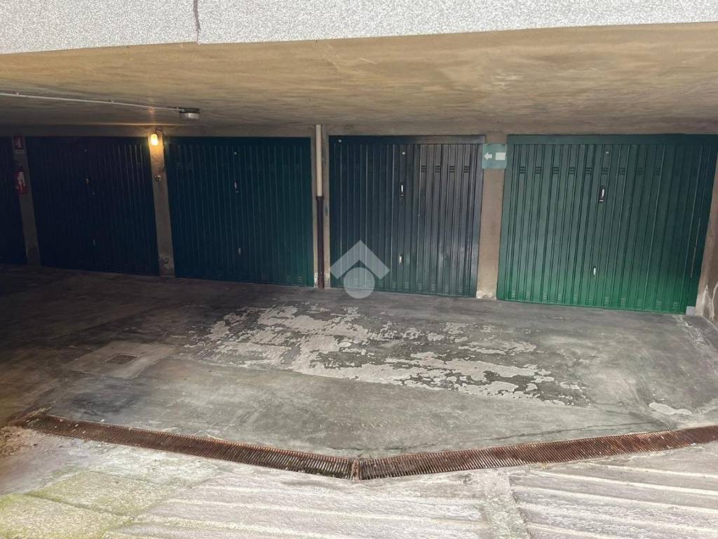 Box / garage a Novara in Via Cadore, 4 - Foto 3