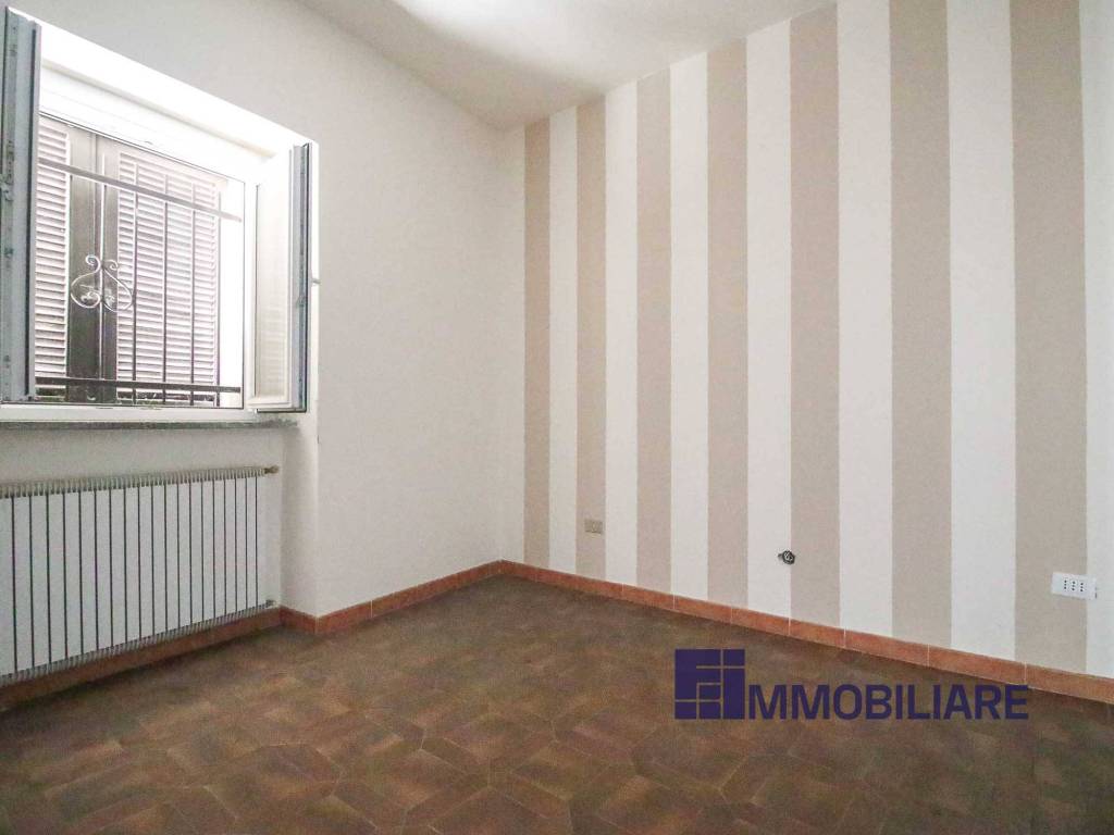 Casa indipendente a Ranco in Via Uponne, 45 - Foto 2