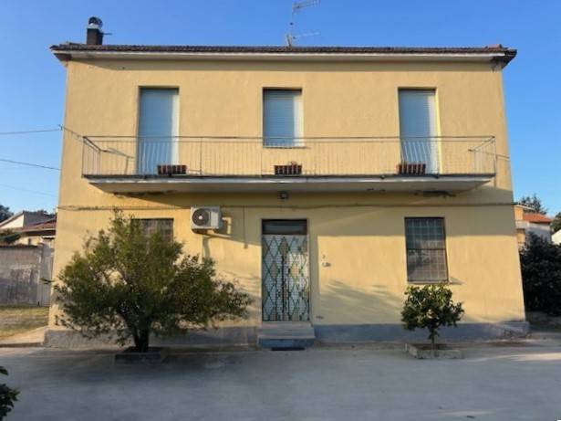 Villa a Collecorvino - Foto 2