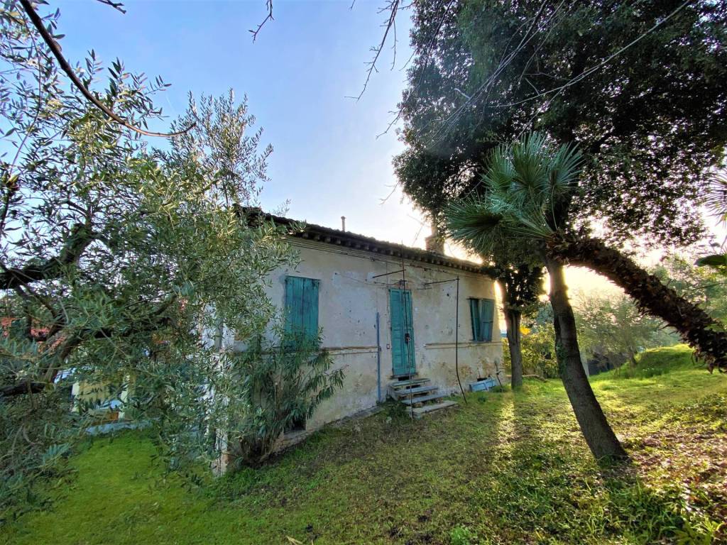 Villa a Fermo in Contrada Marina Palmense - Foto 2