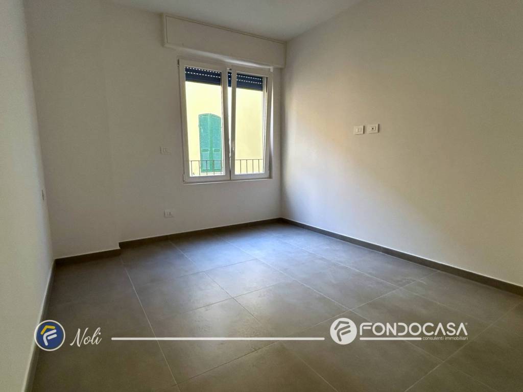 Appartamento a Spotorno in Lungomare Guglielmo Marconi - Foto 5