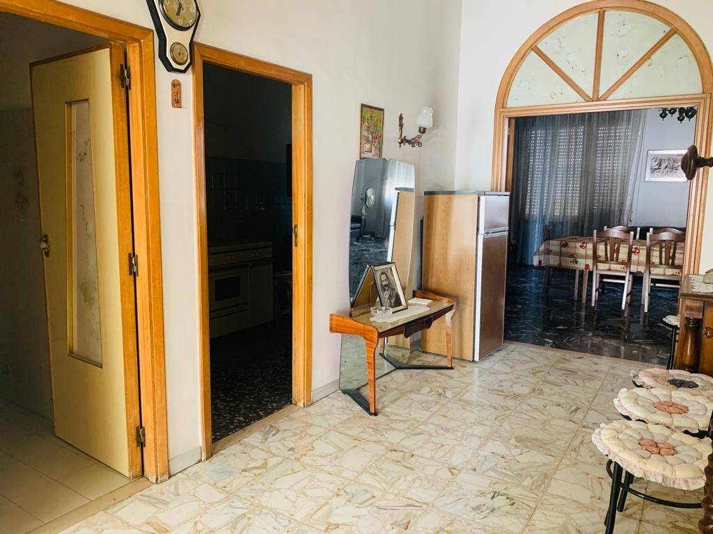 Appartamento a Lucera in Via Vittorio Veneto - Foto 5