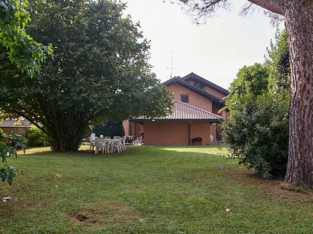 Villa a Vedano olona - Foto 5