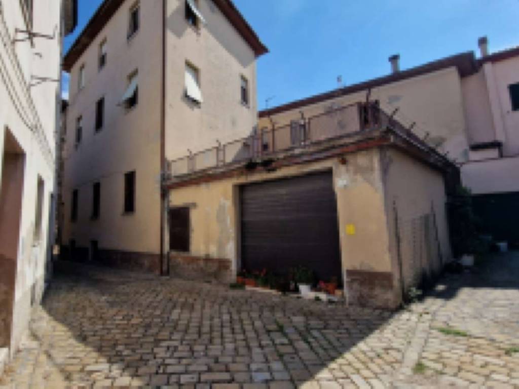 Palazzo / stabile a Apiro in via Mazzini 17 - Foto 4