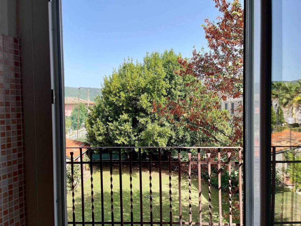 Appartamento a Tuoro sul trasimeno in Via Vernazzano Basso, 48 - Foto 4