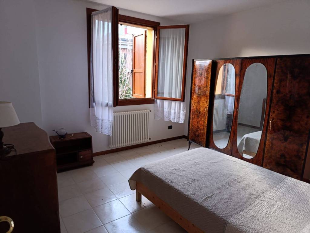 Appartamento a Castelvetro di modena in Via Sinistra Guerro, 49 - Foto 2