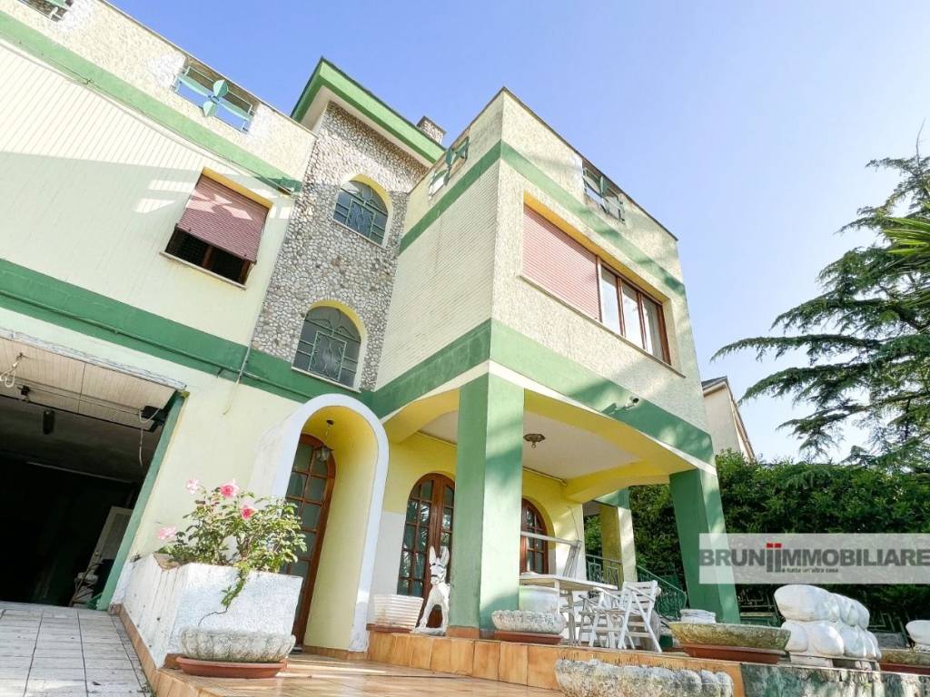 Appartamento a Ortona in Viale Margherita d'Austria - Foto 2