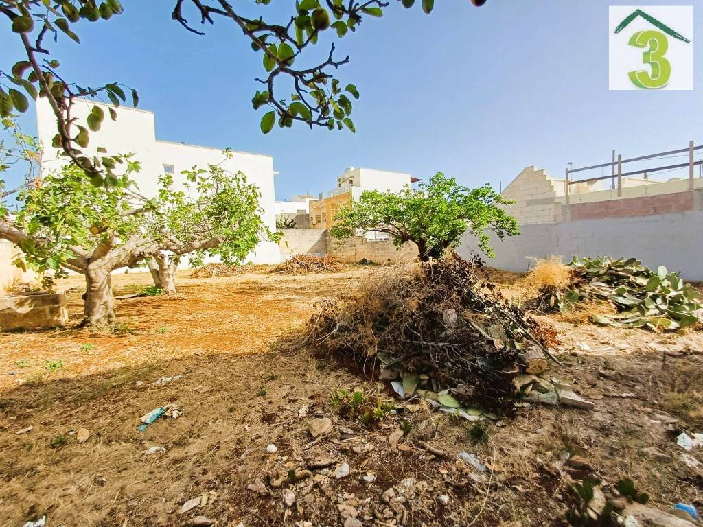 Terreno a Ugento in Via Piero Maroncelli - Foto 5