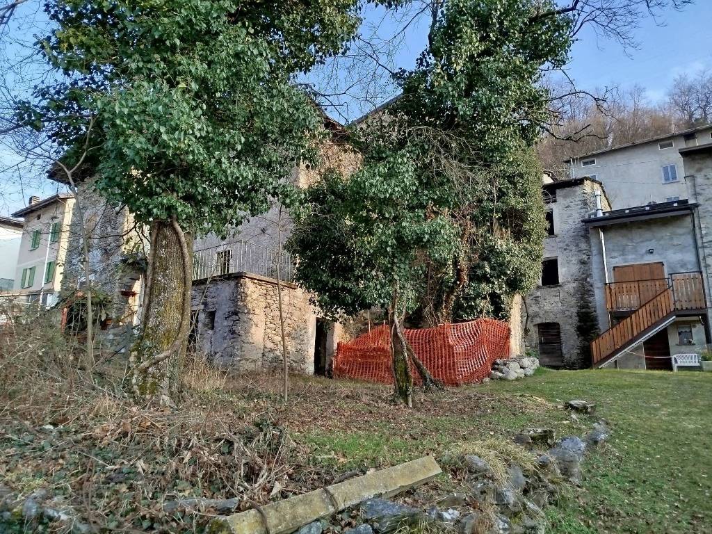 Rustico / casale a Faedo valtellino in Via Feruda - Foto 2