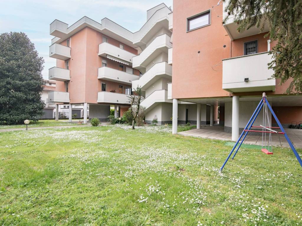 Appartamento a Lodi in Via Firenze, 3 - Foto 2