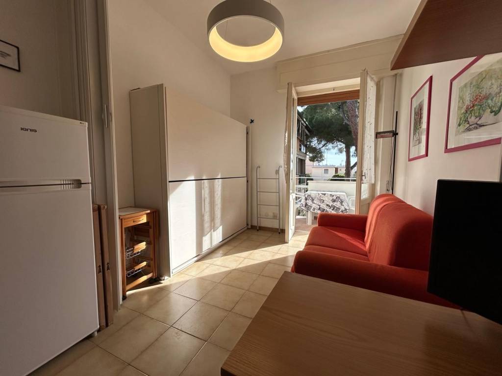 Appartamento a Follonica in Via Isola di Pantelleria, 5 - Foto 4