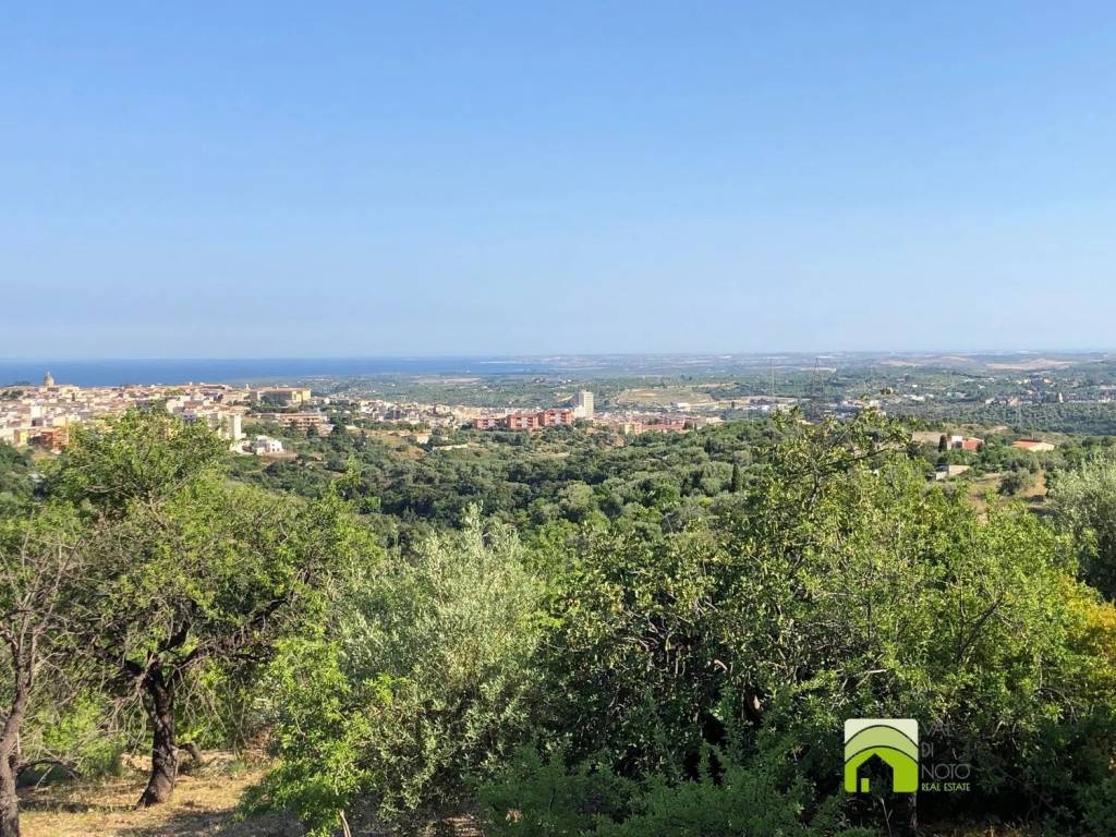 Terreno a Noto in Contrada Lenza Vacche S.N.C. - Foto 2