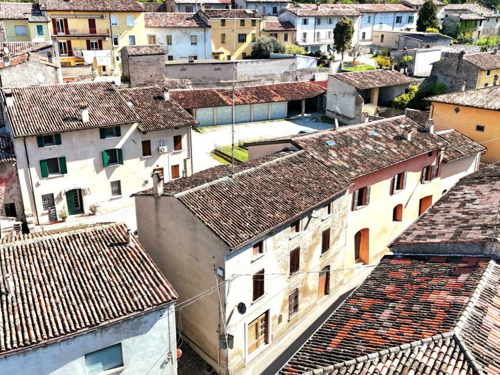 Casa indipendente a Cavriana in Via Battaglia - Foto 3