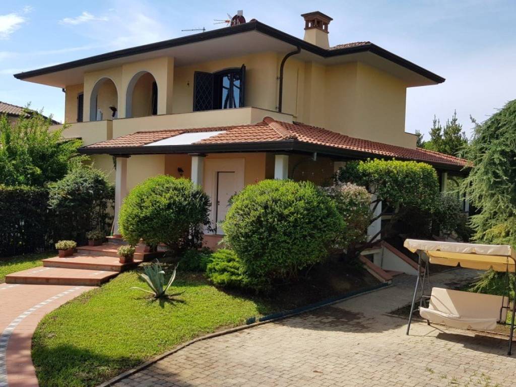 Villa a Pietrasanta in Via Sparta, 13 - Foto 3