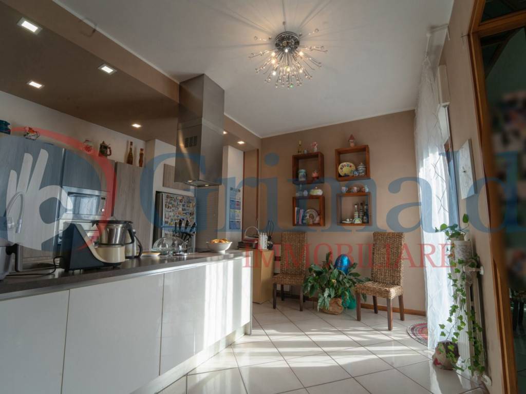 Appartamento a Giugliano in campania in PIAZZA ANTONIO GRAMSCI, 2 - Foto 2