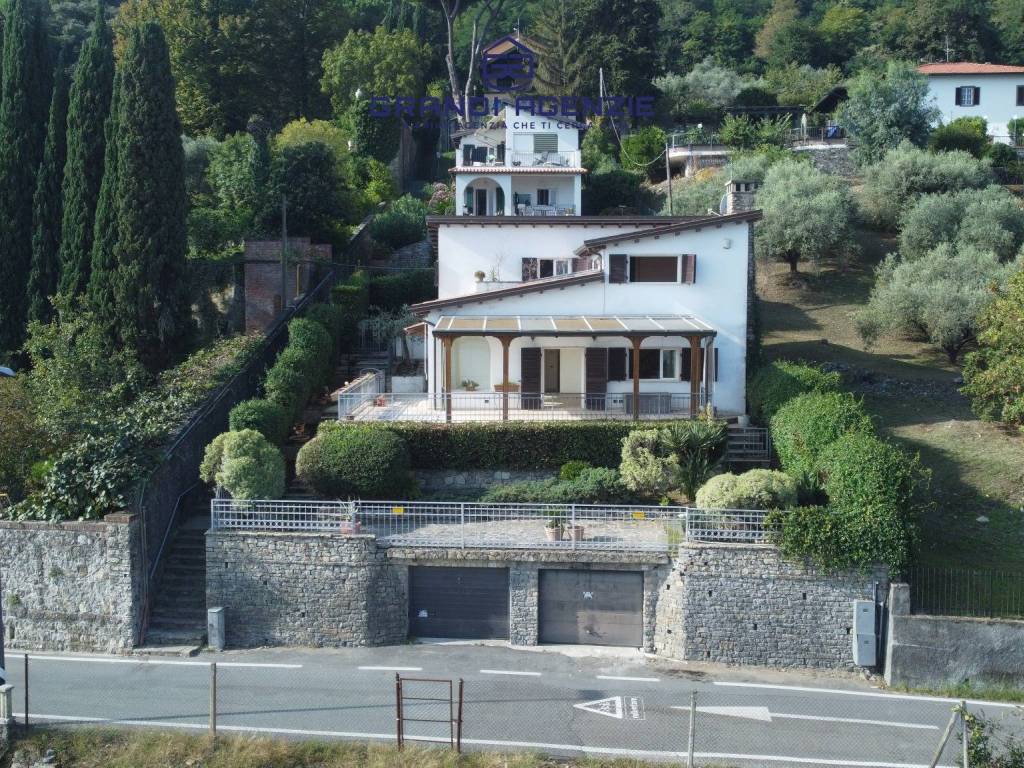 Villa a Ameglia in Via dell'Angelo, 33 - Foto 2