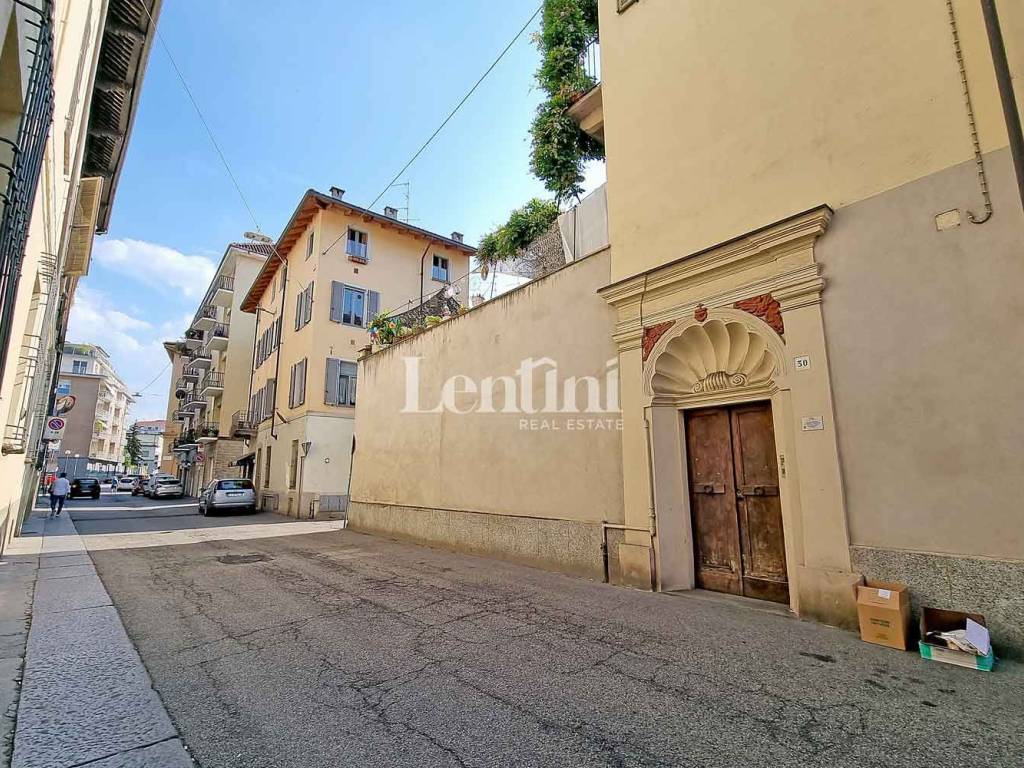 Appartamento a Casale monferrato in Via Ferrante Aporti, 30 - Foto 2