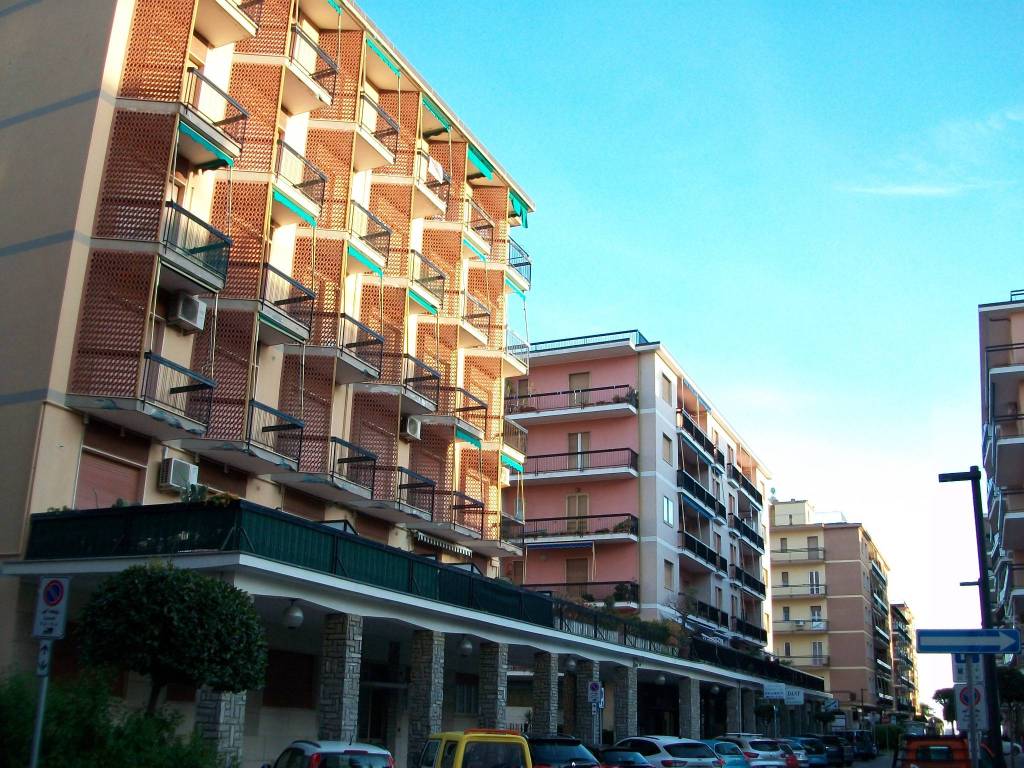 Appartamento a Andora in Via Andrea Doria, 48 - Foto 4