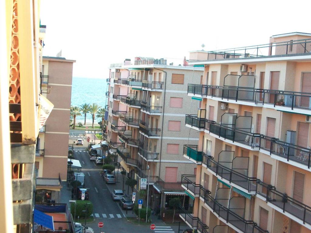 Appartamento a Andora in Via Andrea Doria, 48 - Foto 5