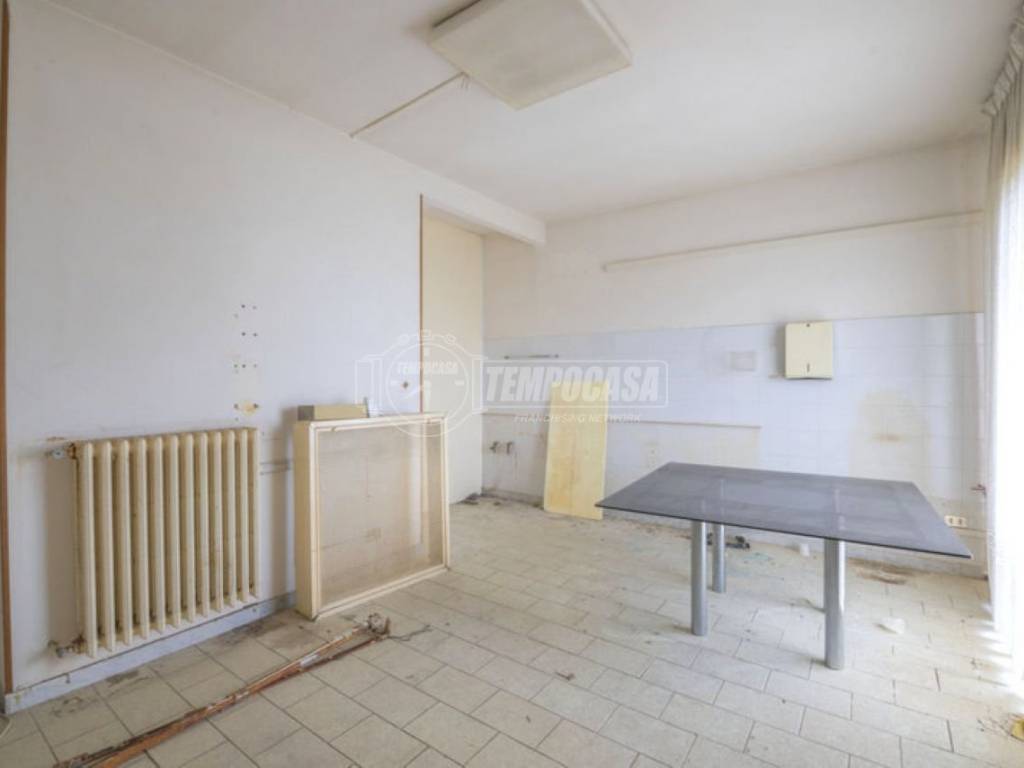 Immobile a Montegranaro in Via Filippo Turati - Foto 4