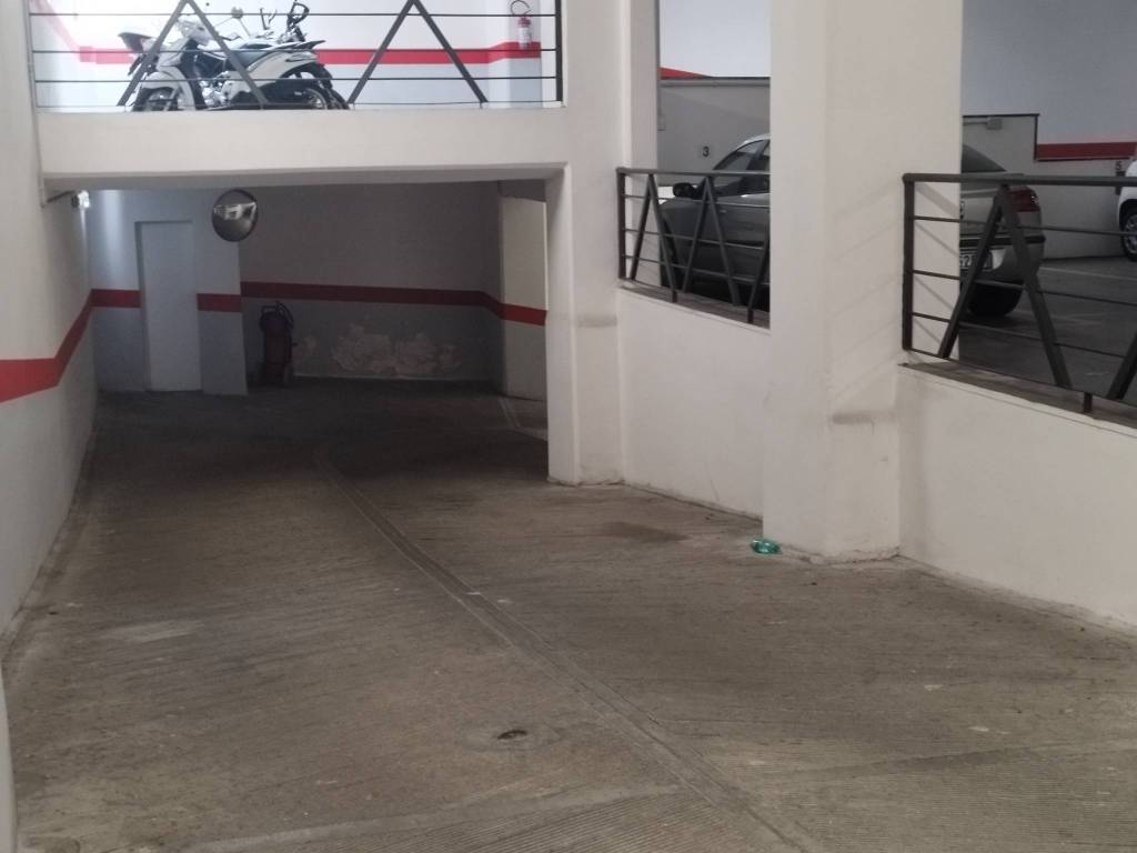 Box / garage a Bari in Via Luigi Zuppetta, 9 - Foto 3