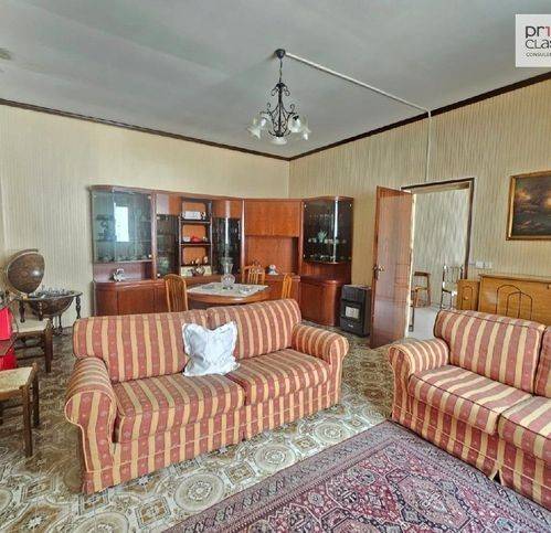 Villa a Vittoria in Via Enrico Ricca 16 - Foto 2