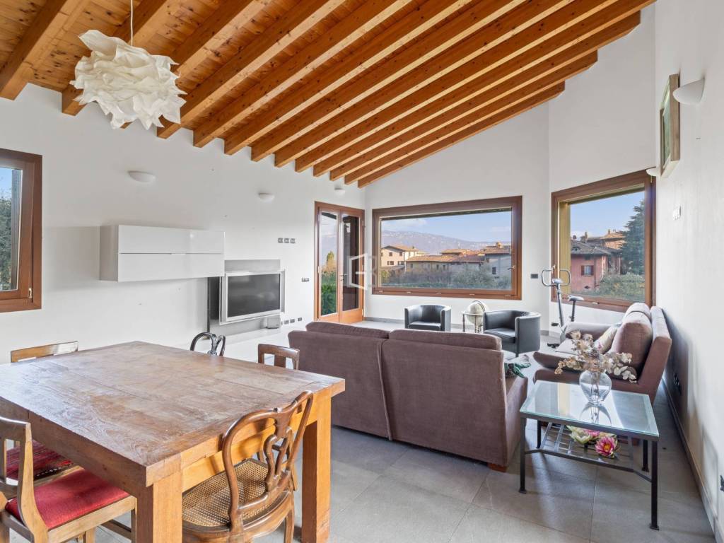 Villa a Toscolano-maderno in Via Cecina - Foto 3