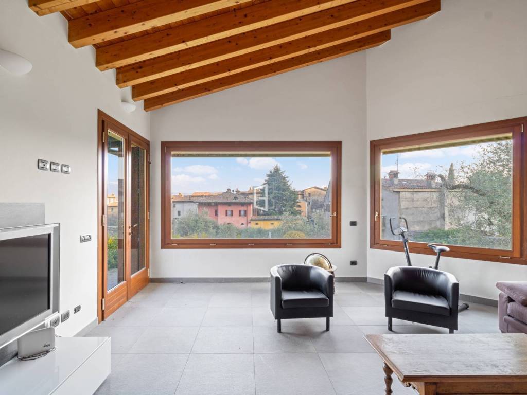 Villa a Toscolano-maderno in Via Cecina - Foto 5