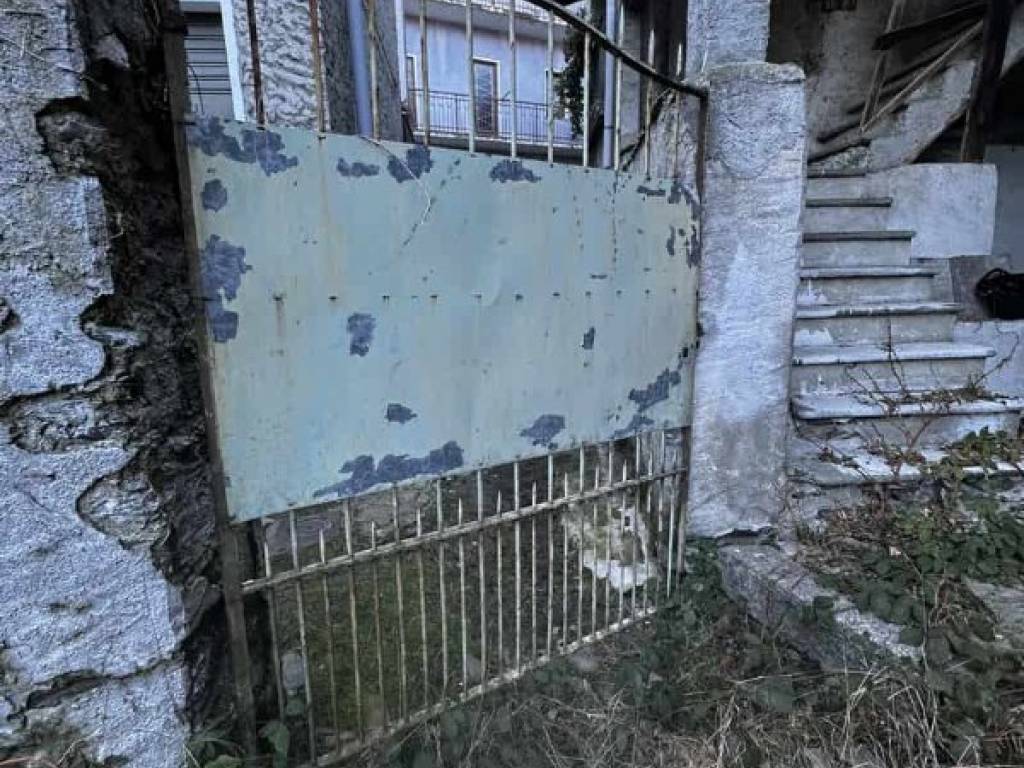 Casa indipendente a Varallo in Via alla Campagna - Foto 4