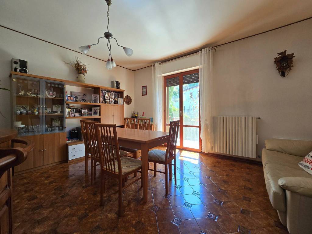 Casa indipendente a Folignano in Via Iseo, 5 - Foto 4