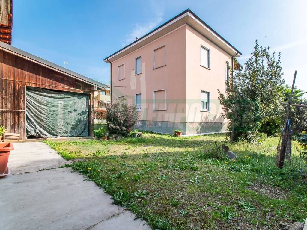 Appartamento a Uboldo in Via Lazzaretto, 24 - Foto 3