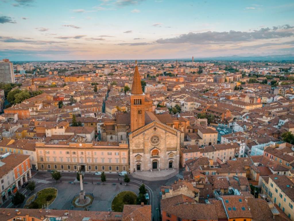Appartamento a Piacenza in Piazza Duomo - Foto 2