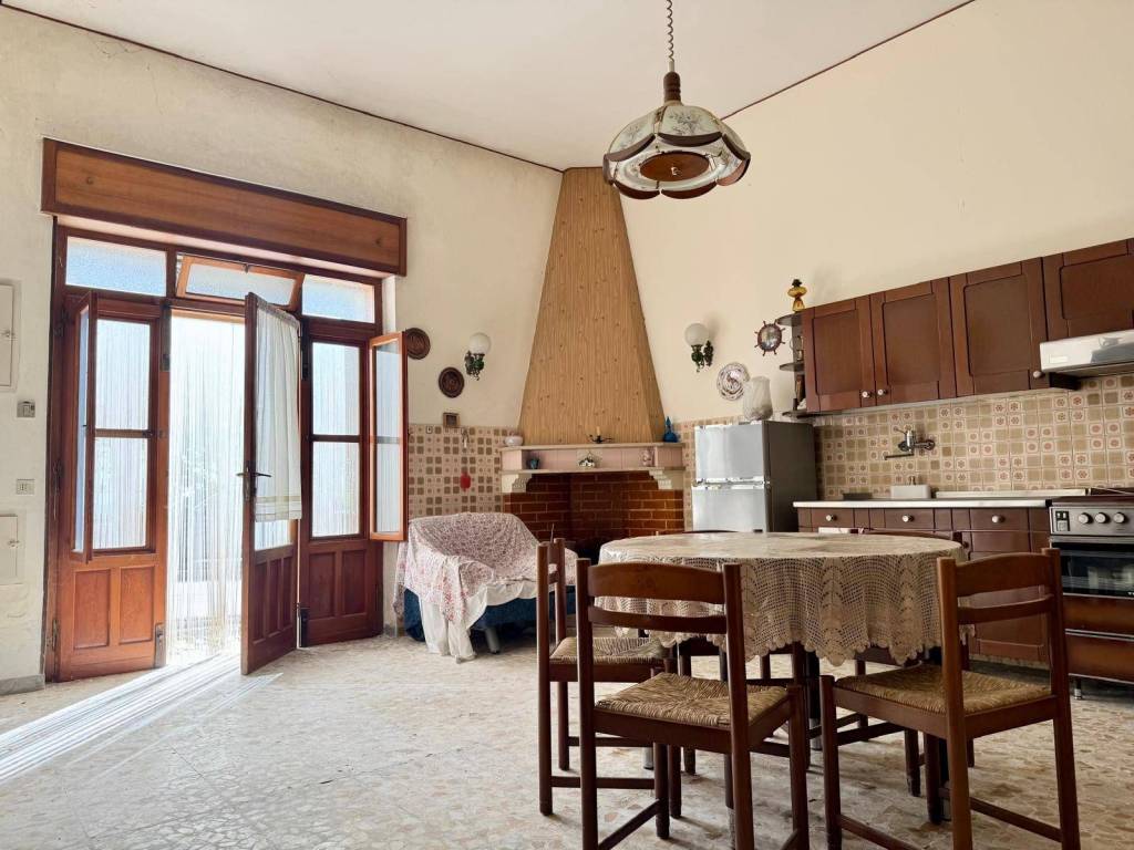 Casa indipendente a Castelnuovo della daunia in VIA SAN MARINO, 40 - Foto 5