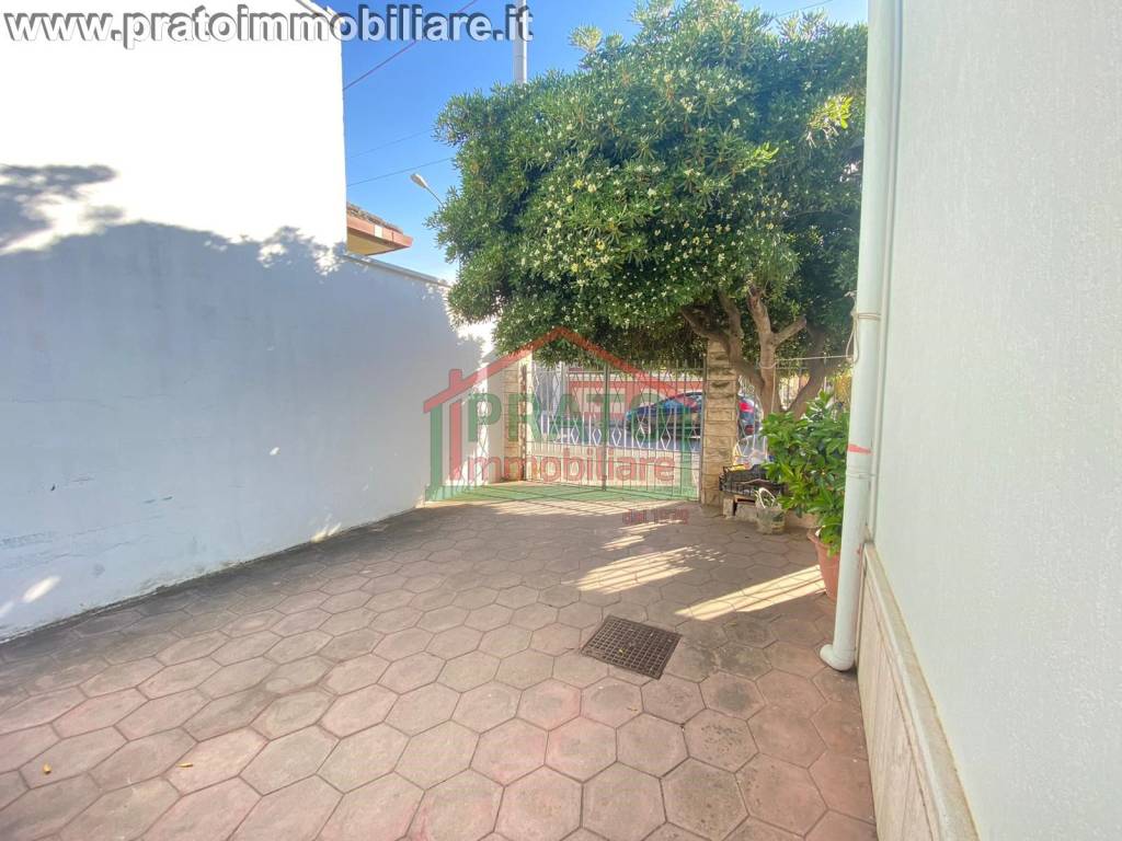 Villa a Squinzano in Via Raffaello Sanzio, 197 - Foto 4