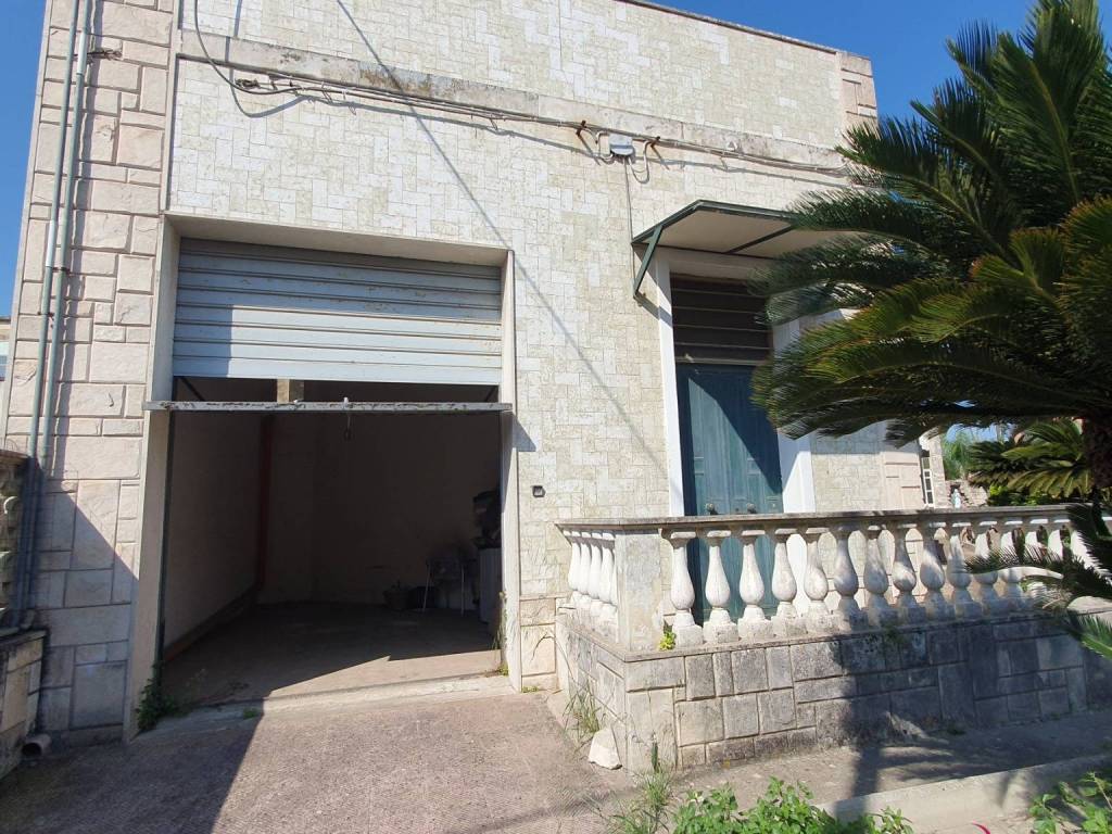 Villa a Lecce in Via Lazio, 12 - Foto 5