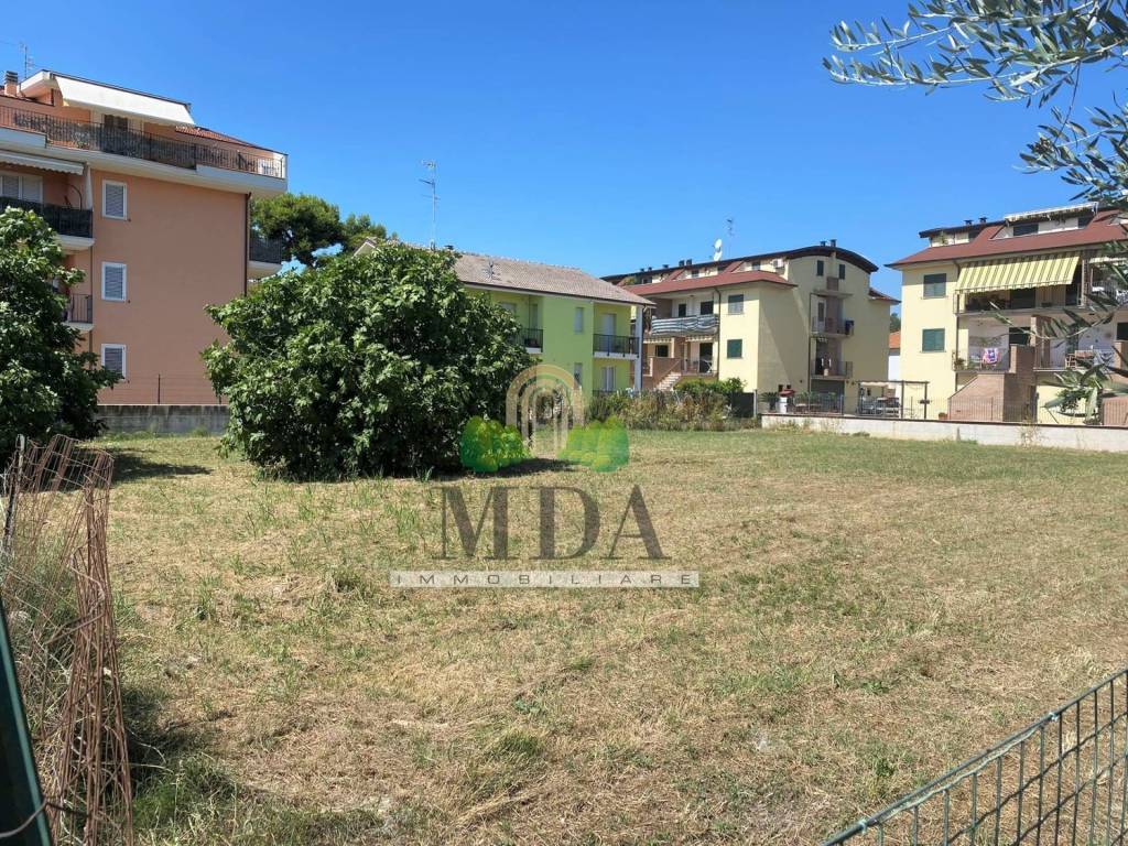 Terreno a Martinsicuro in Via Francesco Baracca - Foto 5